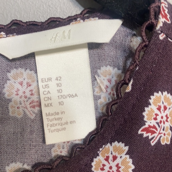 H&M 10 purple floral long sleeve - Picture 3 of 3
